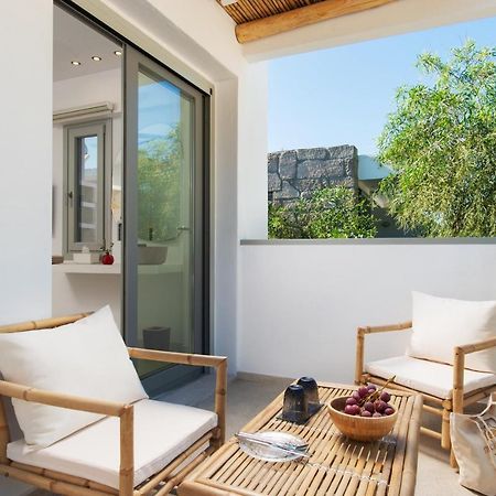 Melagrana Aparthotel Adamantas  Bagian luar foto