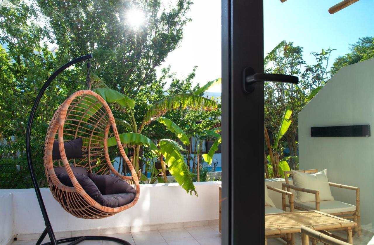 Melagrana Aparthotel Adamantas  Bagian luar foto