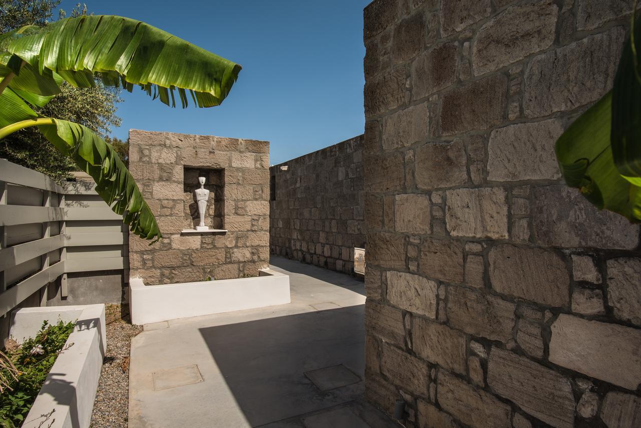 Melagrana Aparthotel Adamantas  Bagian luar foto